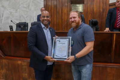 Câmara homenageia delegada titular da Deam de São João de Meriti