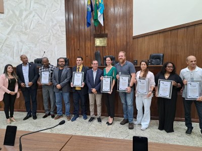 Câmara homenageia delegada titular da Deam de São João de Meriti