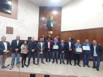 Câmara homenageia ex-prefeito de Nilópolis